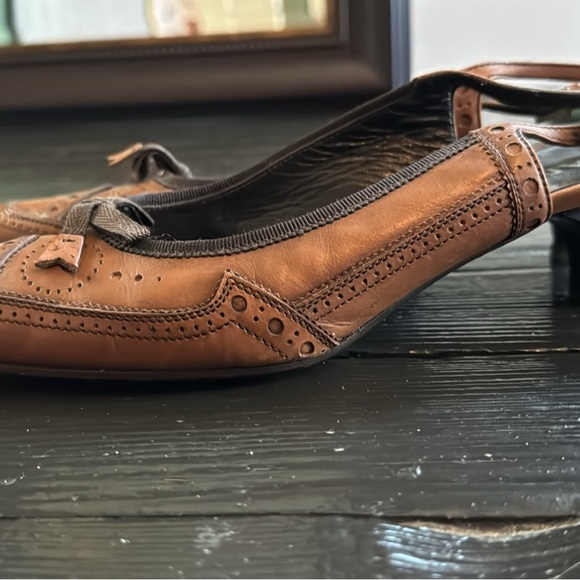 Prada - Picture 4 of 6